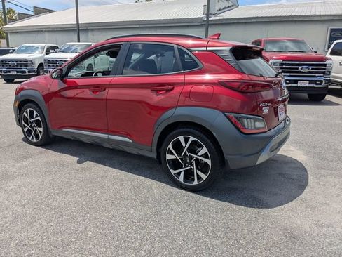Used 2022 Hyundai Kona Limited w/ Cargo Package FWD image 7