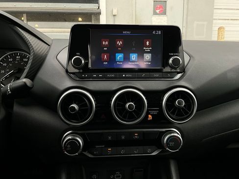 Used 2025 Nissan Sentra S image 24