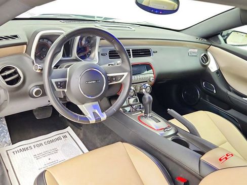 Used 2010 Chevrolet Camaro SS w/ RS Package image 13