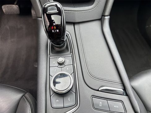 Used 2023 Cadillac XT6 Premium Luxury image 36