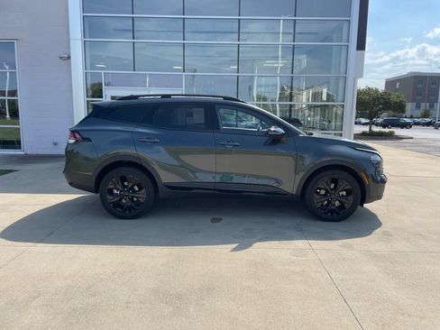Used 2025 Kia Sportage X-Line w/ Premium Package AWD/4WD image 4