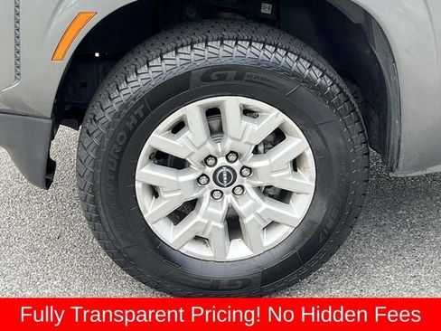 Used 2023 Nissan Frontier SV AWD/4WD image 11