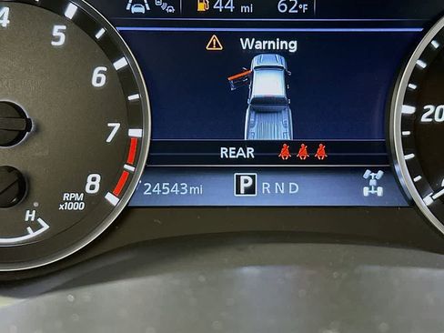 Used 2024 Nissan Frontier SV w/ Technology Package image 19