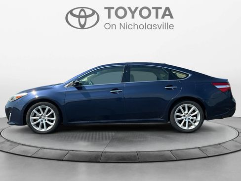 Used 2014 Toyota Avalon Limited FWD image 2