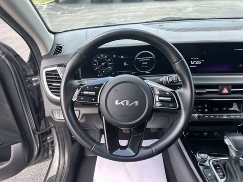Used 2024 Kia Seltos X-Line AWD/4WD image 13