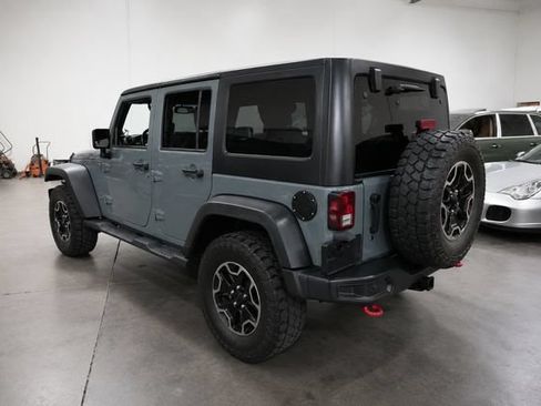 Used 2013 Jeep Wrangler Unlimited Rubicon AWD/4WD image 8