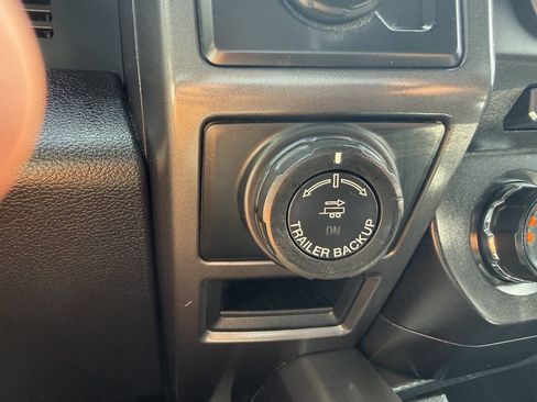 Used 2018 Ford F150 XLT w/ Equipment Group 302A Luxury AWD/4WD image 20