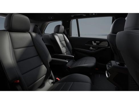 New 2027 Mercedes-Benz GLS 450 4MATIC image 5