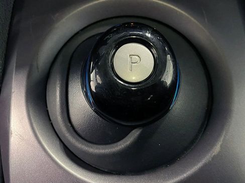 Used 2023 Nissan Leaf S image 29