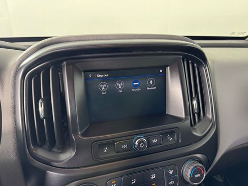 Used 2022 Chevrolet Colorado W/T w/ Custom Special Edition image 22