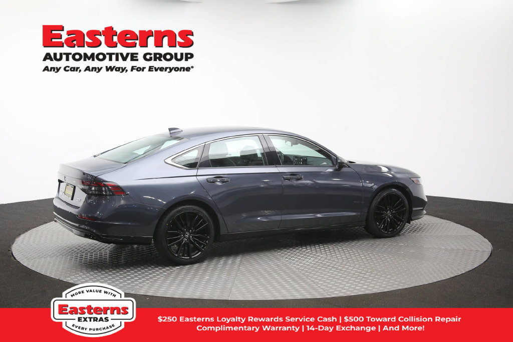 Used 2023 Honda Accord Touring image 46
