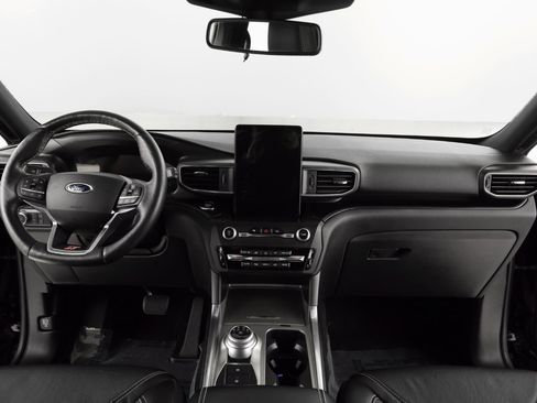 Used 2020 Ford Explorer ST w/ ST Street Pack image 14