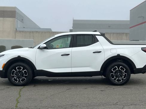 Used 2024 Hyundai Santa Cruz SEL image 9