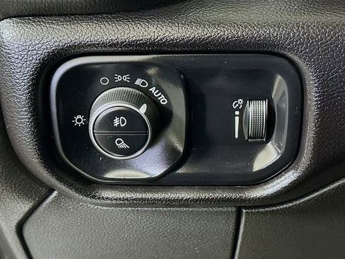 Used 2024 RAM 2500 Big Horn image 11