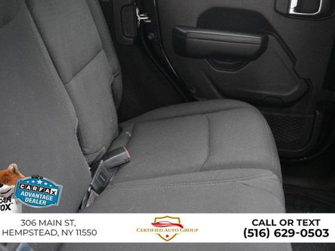 Used 2023 Jeep Wrangler Sport S image 23