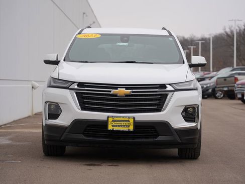 Used 2023 Chevrolet Traverse LT image 8