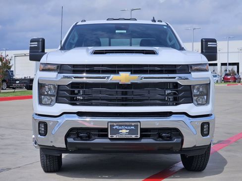 New 2026 Chevrolet Silverado 3500 LT w/ Texas Edition image 6