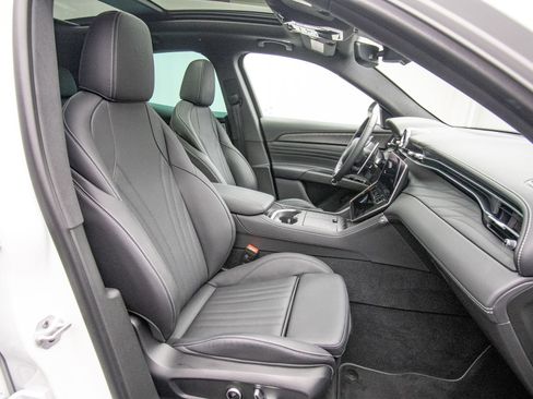 New 2026 Maserati Grecale Modena AWD/4WD image 15