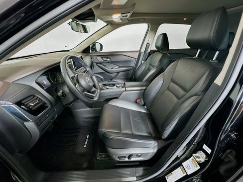 Used 2023 Nissan Rogue SL image 13