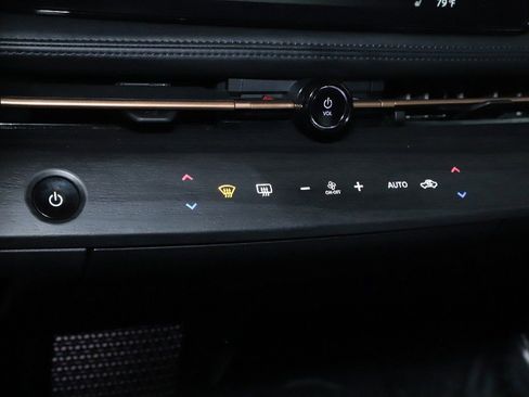 Certified 2024 Nissan Ariya AWD image 30
