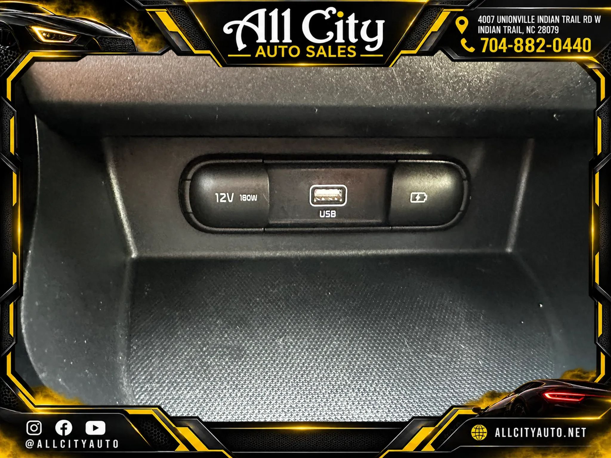 Used 2022 Kia Seltos S AWD/4WD image 23