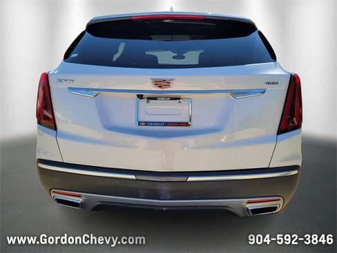 Used 2025 Cadillac XT5 Premium Luxury image 4