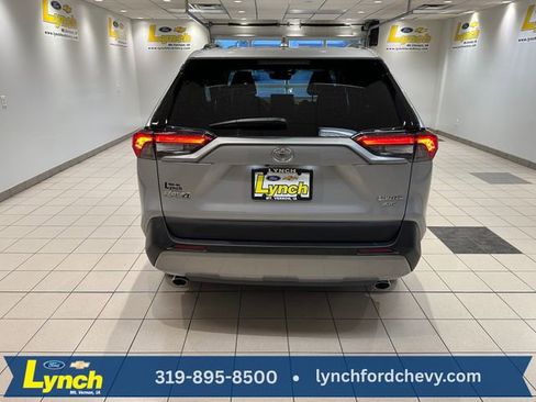Used 2022 Toyota RAV4 Limited w/ Limited Grade Weather Package AWD/4WD image 25