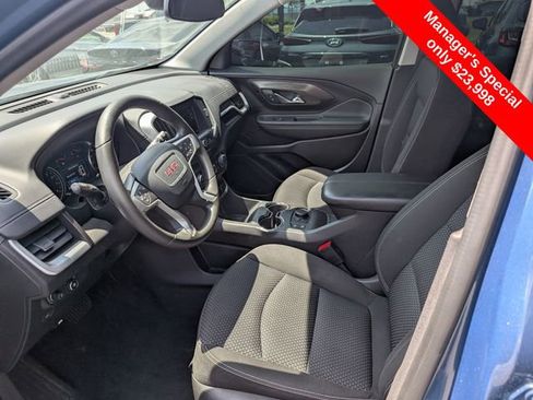 Used 2024 GMC Terrain SLE w/ Driver Convenience Package AWD/4WD image 14