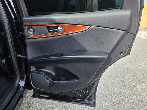 Used 2019 Lincoln Nautilus Reserve image 36