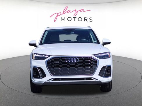 Used 2023 Audi Q5 2.0T Prestige w/ Prestige Package AWD/4WD image 2