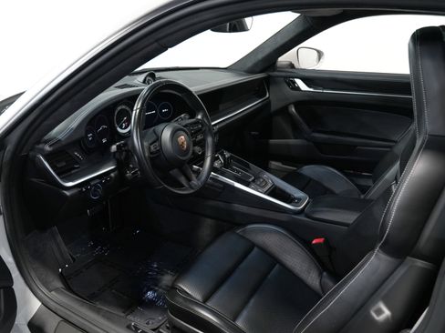 Used 2020 Porsche 911 Carrera 4S image 31