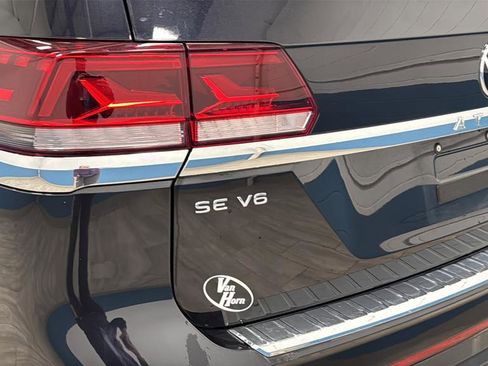 Used 2023 Volkswagen Atlas SE w/ Panoramic Sunroof Package image 40