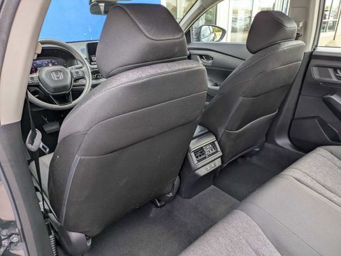 Certified 2025 Honda Accord LX image 16