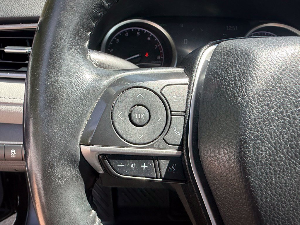 Used 2021 Toyota Camry XLE AWD/4WD image 27