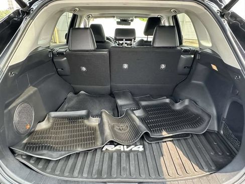 Used 2021 Toyota RAV4 Limited w/ Limited Grade Weather Package AWD/4WD image 21