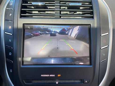Used 2015 Lincoln MKC Sport Utility 4D w/ Equipment Group 102A Reserve image 17