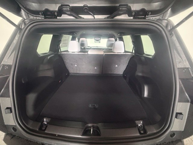 New 2027 Jeep Cherokee Laredo AWD/4WD image 9