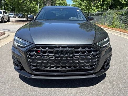 Used 2025 Audi S8 AWD/4WD image 5