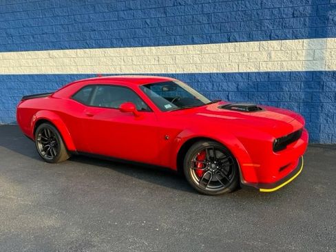 Used 2022 Dodge Challenger R/T Scat Pack RWD image 1