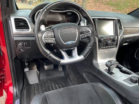 Used 2015 Jeep Grand Cherokee SRT w/ Trailer Tow Group IV image 9