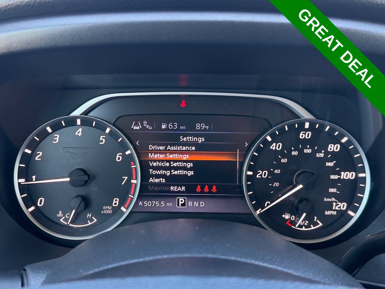 Used 2024 Nissan Titan SV w/ SV Convenience Package RWD image 17