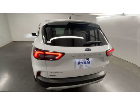 Used 2023 Ford Escape Active image 7