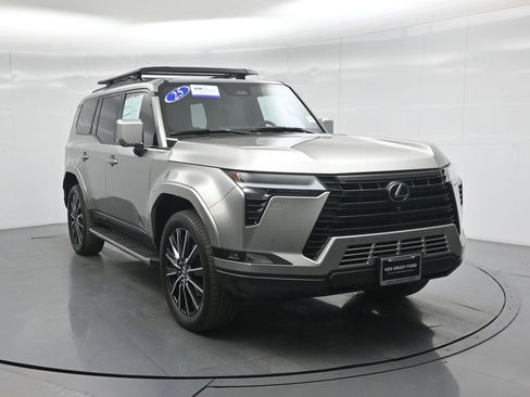 Used 2025 Lexus GX 550 w/ Accessory Package (2T) image 55