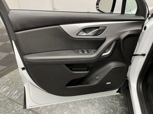 Used 2022 Chevrolet Blazer LT w/ Sound & Technology Package FWD image 7