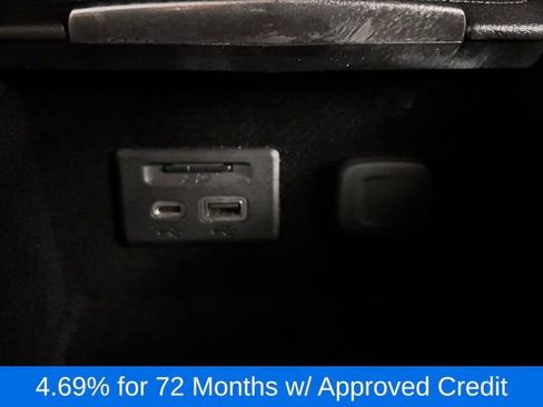 Used 2019 Cadillac XT4 Premium Luxury image 29