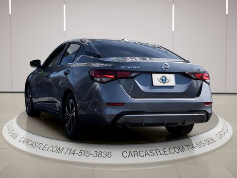 Used 2021 Nissan Sentra SV FWD image 2