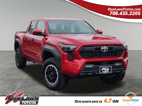 Used 2024 Toyota Tacoma TRD Off-Road image 1