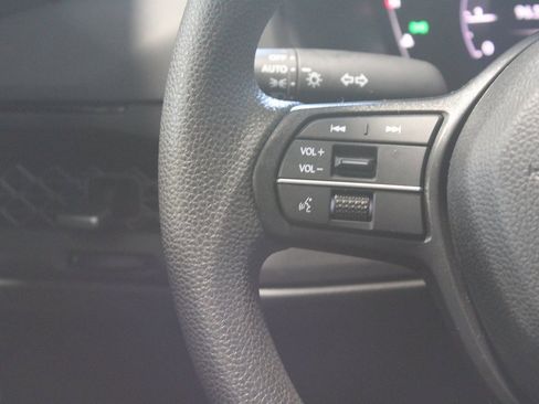 Certified 2023 Honda Accord EX image 20