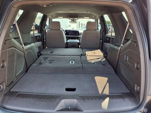 Used 2025 Chevrolet Tahoe LT AWD/4WD image 41