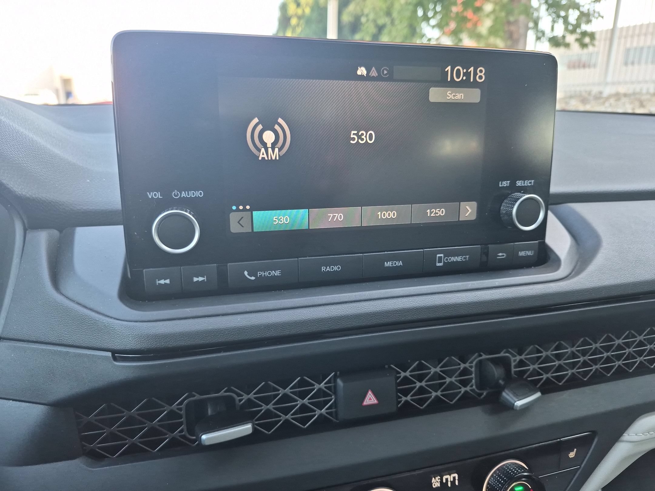 Used 2024 Honda Accord EX image 17
